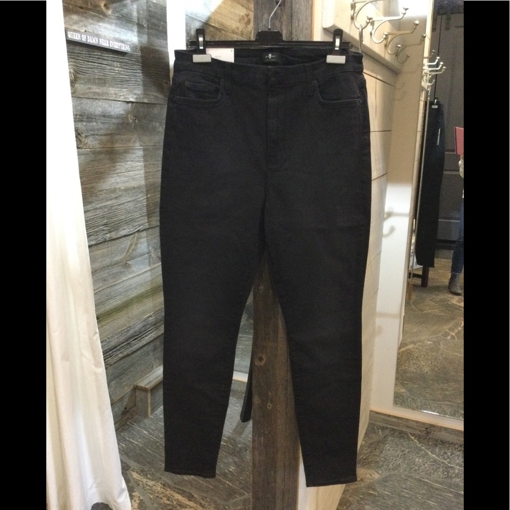 New 7 For All Mankind Jeans. Size 32. Black